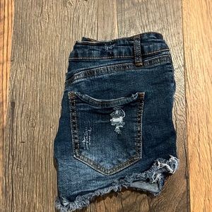 Refuge shorts, size 0
